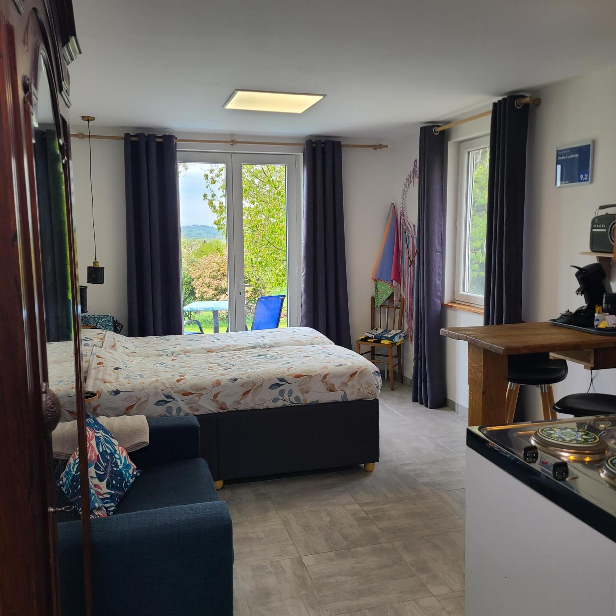 Studio L'Audrerie. Saint-Pardoux-Corbier Εξωτερικό φωτογραφία