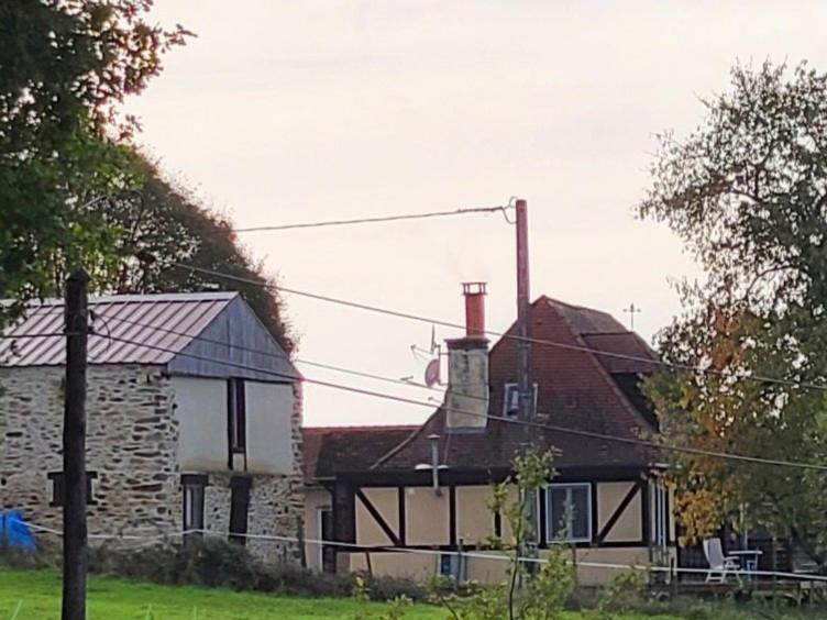 Studio L'Audrerie. Saint-Pardoux-Corbier Εξωτερικό φωτογραφία